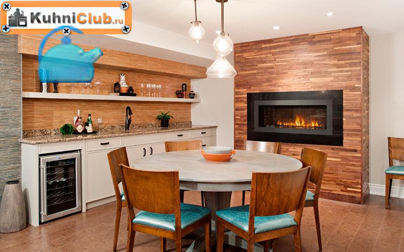 Отделка-части-стены-ламинированной-панелью-с-камином